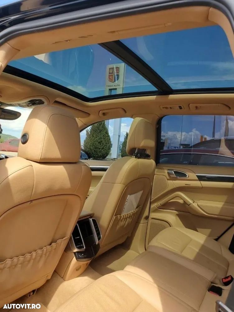 Porsche Cayenne 3.0TD TipTronic - 10