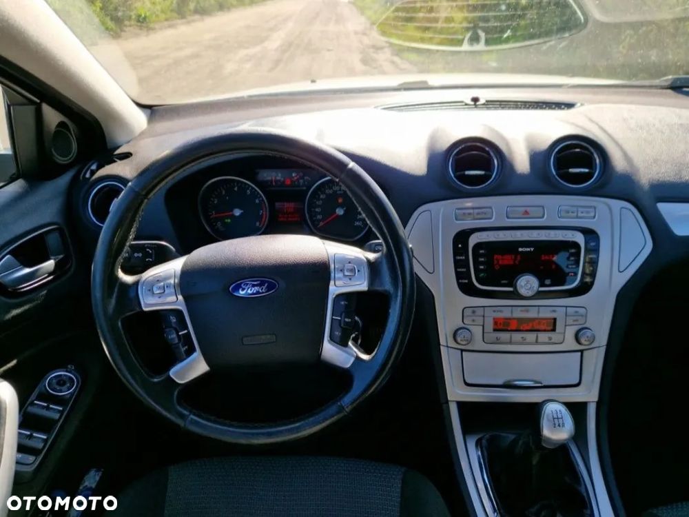 Ford Mondeo - 5