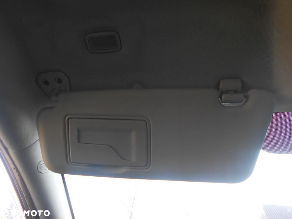 HYUNDAI I30 1.6 CRDI D4FB 128 KM 8U714691 CW KOMBI KOD LAKIERU 9F SILNIK SKRZYNIA  BIEGOW MASKA TURBO DZWI WTRYSKI ZDERZAK LAMPY ZAWIESZENIE ZBIORNIK BAK WSPOMAGANIE ELEKTRYCZNE LUSTERKA - 33