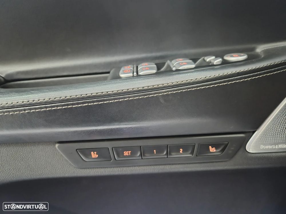 BMW 740 d xDrive Pack M Auto - 18