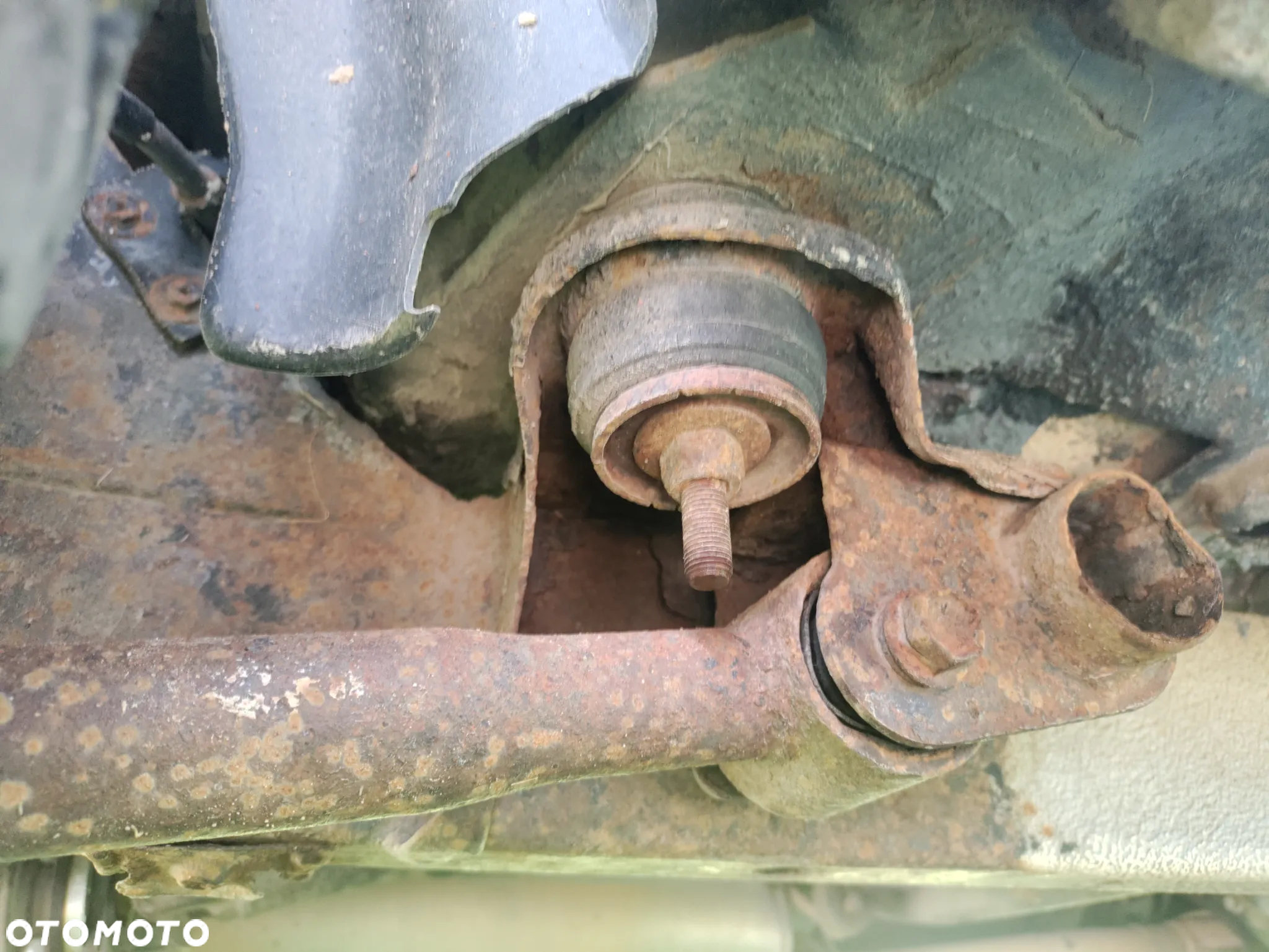 Suzuki Grand Vitara 2.0 - 12