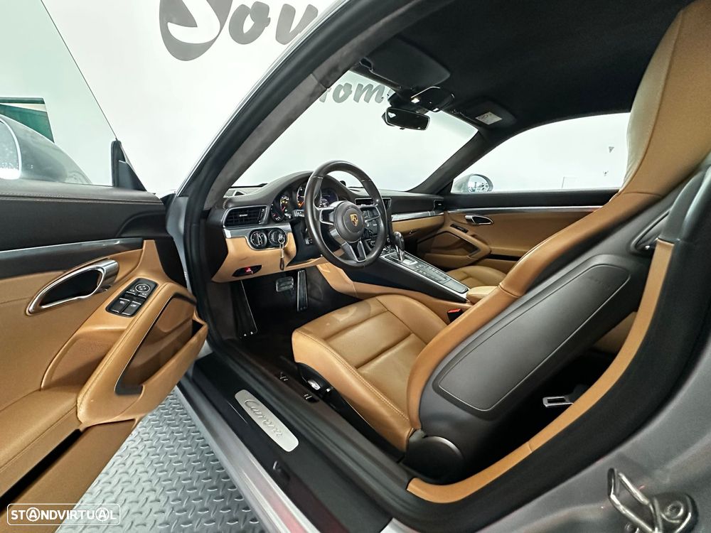 Porsche 911 Série F - 10