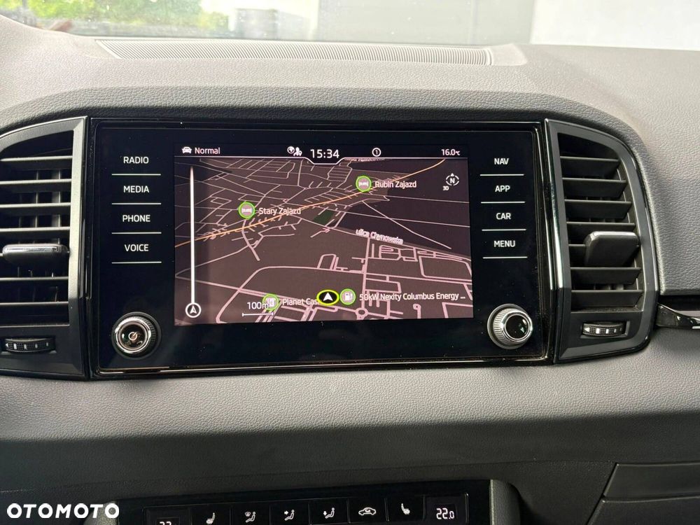 Skoda Karoq 1.5 TSI ACT Sportline DSG - 25