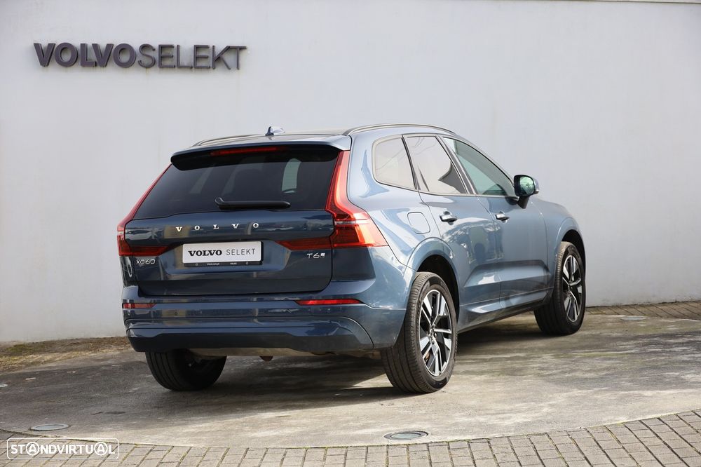 Volvo XC 60 2.0 T6 PHEV Core AWD - 2