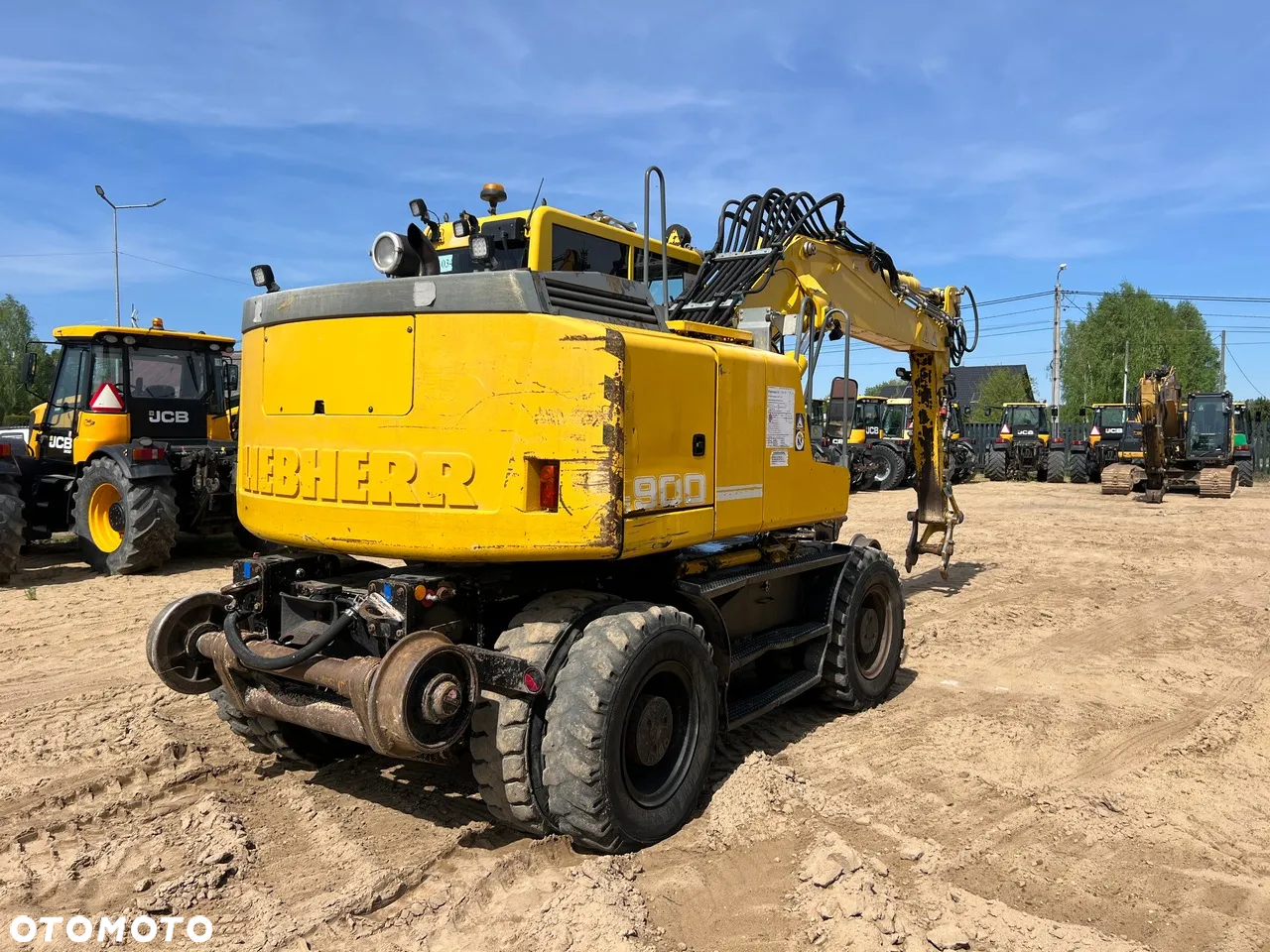 Liebherr A900 CZW - 5