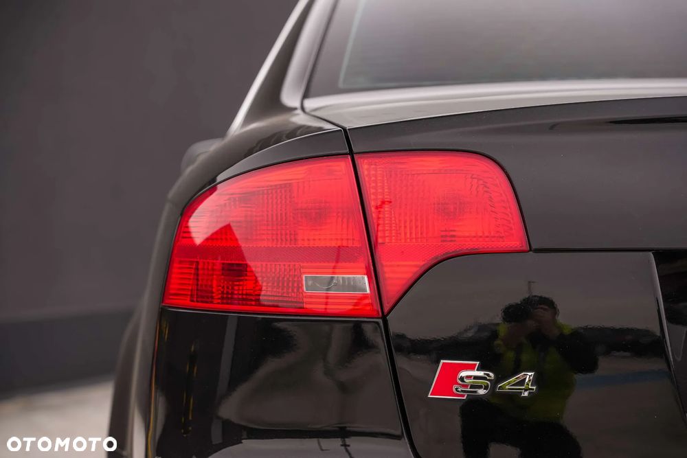 Audi S4 Limousine - 30