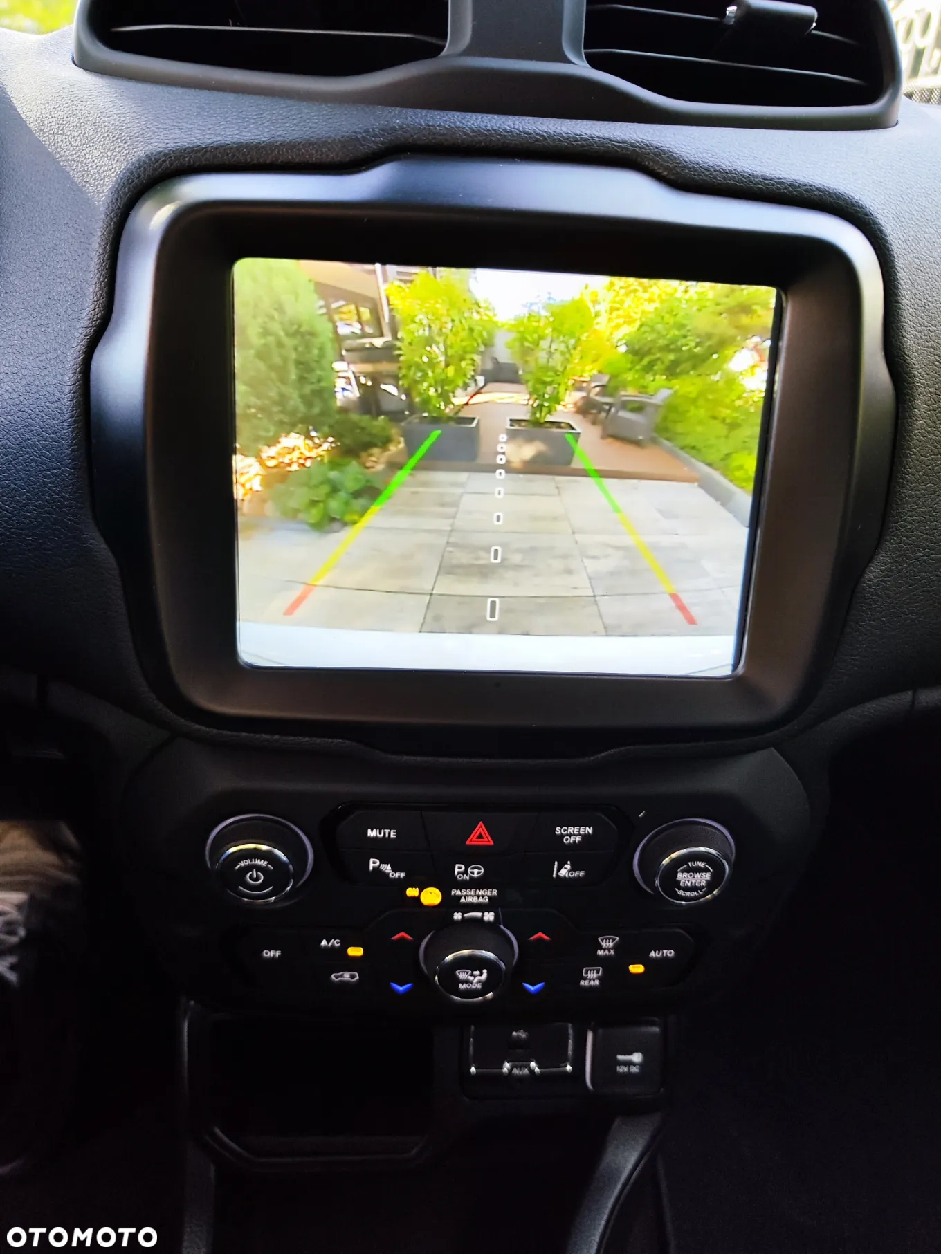 Jeep Renegade 1.5 T4 mHEV Longitude FWD S&S DCT - 17