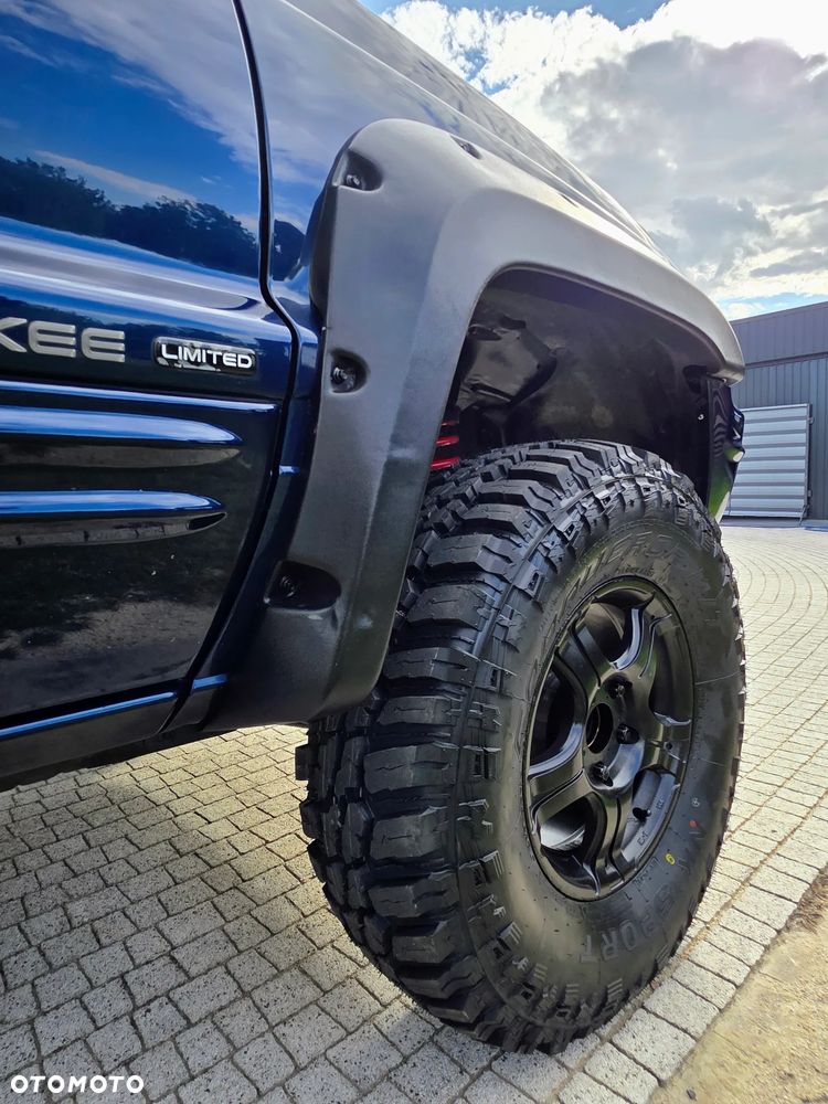 Jeep Grand Cherokee - 8