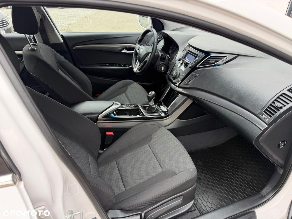 Hyundai i40 - 24