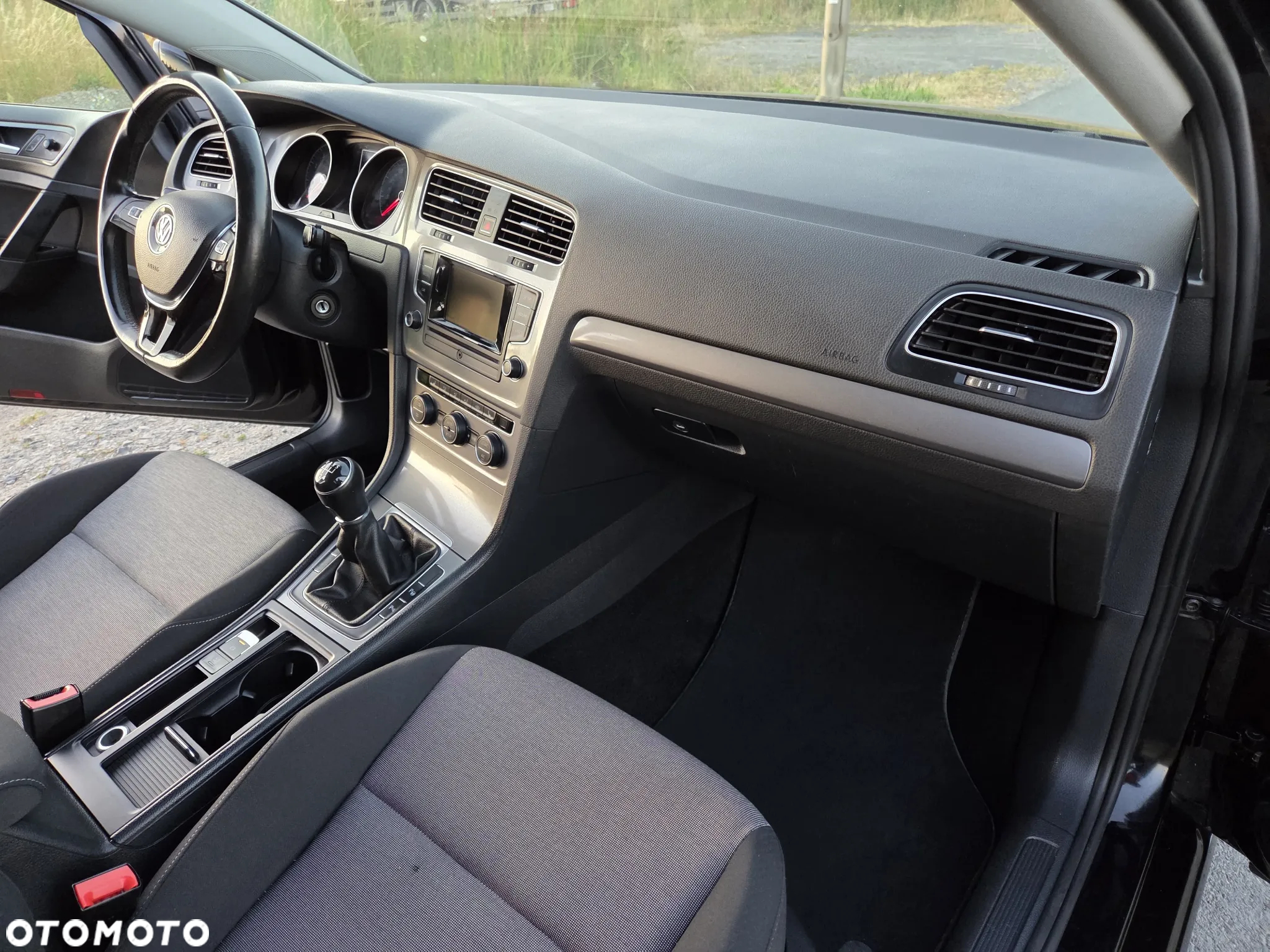 Volkswagen Golf VII 1.2 TSI BMT Trendline Perfectline - 12