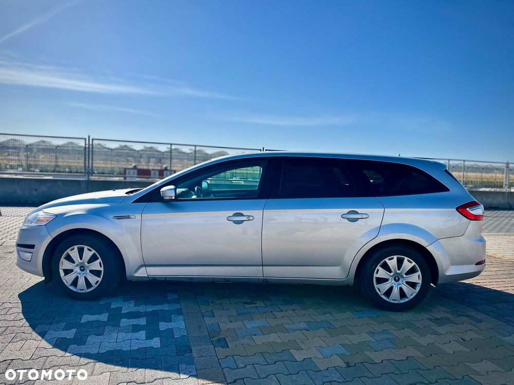 Ford Mondeo 2.0 TDCi Titanium - 4