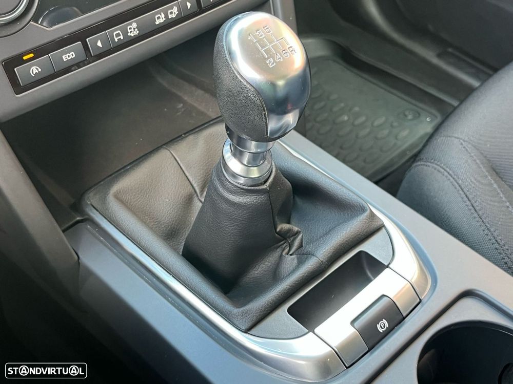 Land Rover Discovery Sport 2.0 TD4 SE - 22