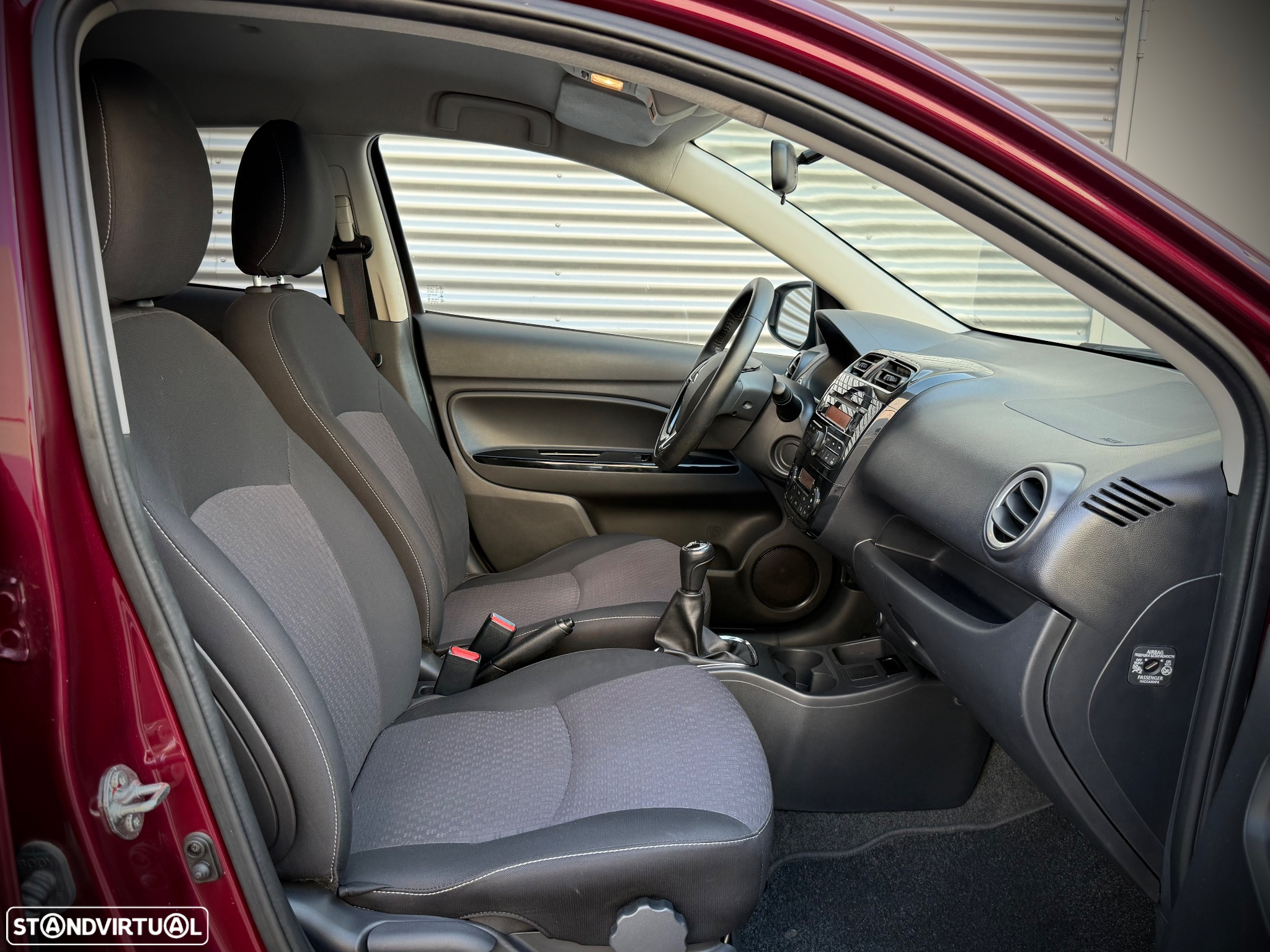 Mitsubishi Space Star 1.2 Intense Connect Edition - 10