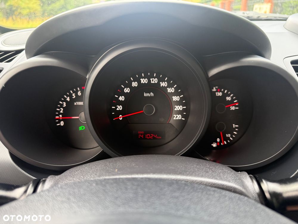 Kia Soul 1.6 CVVT - 10