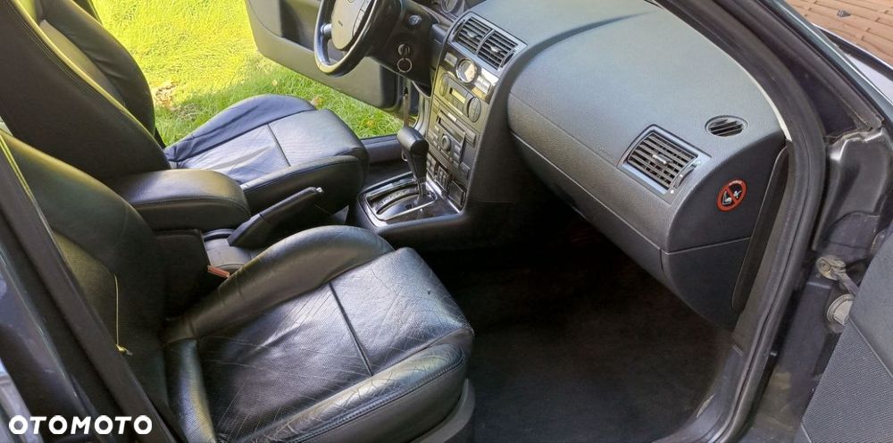 Ford Mondeo 2.0 Platinium X - 10