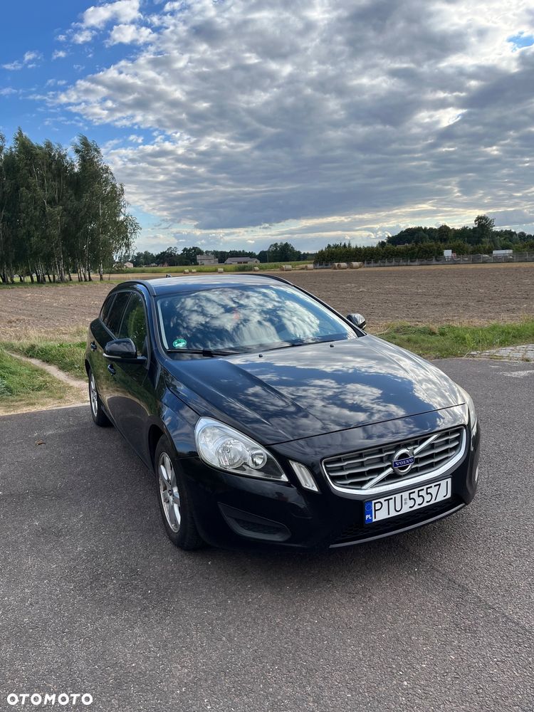 Volvo V60 DRIVe Momentum - 8