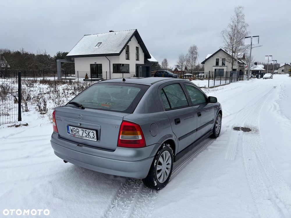 Opel Astra 1.6 Elegance - 3