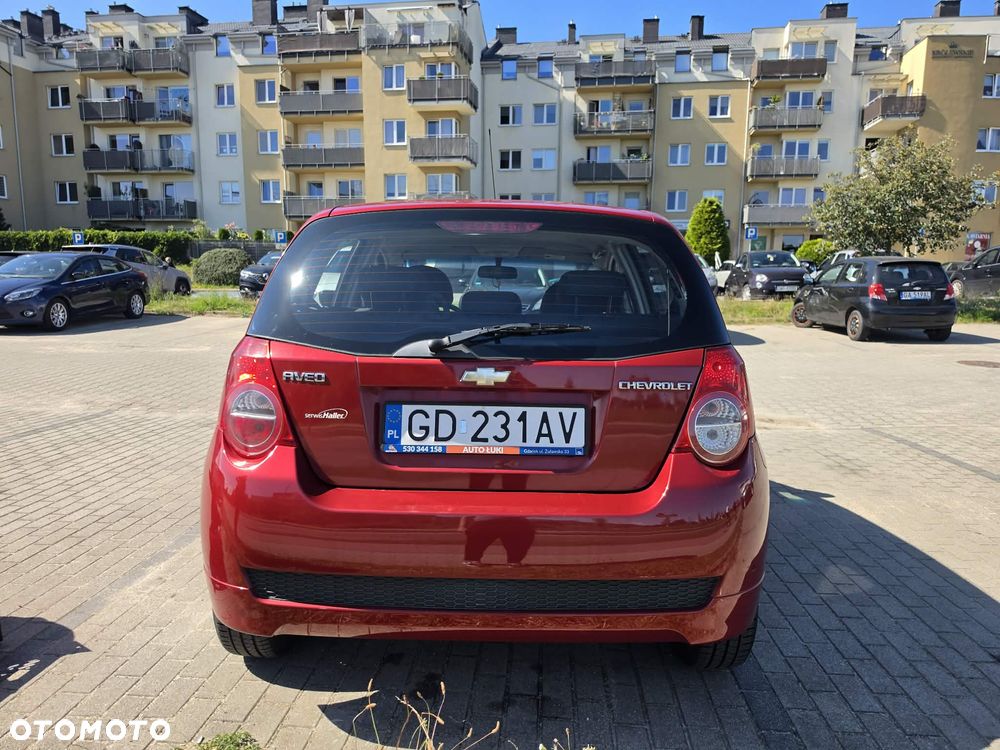 Chevrolet Aveo 1.2 16V Base+ - 10