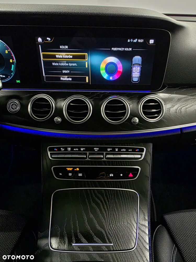 Mercedes-Benz Klasa E 300 de 4-Matic Exclusive - 12
