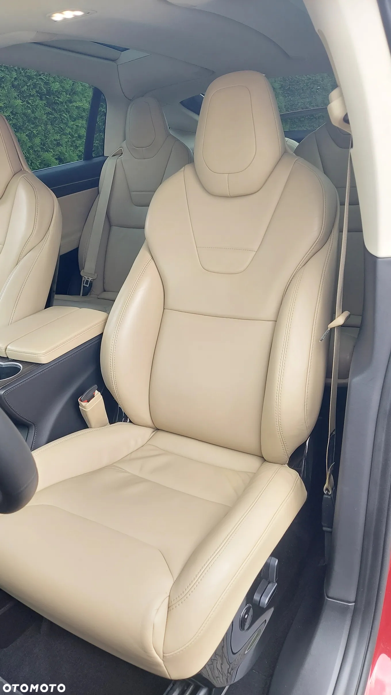 Tesla Model X Long Range Plus - 18