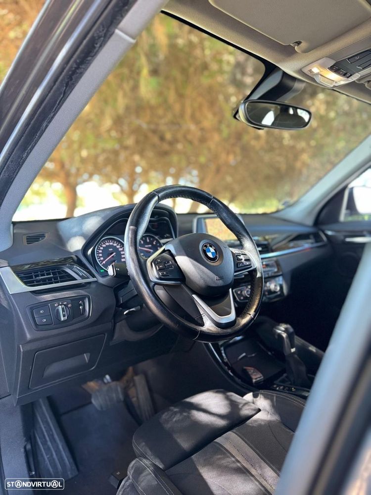 BMW X1 18 d sDrive Auto Line Sport - 7