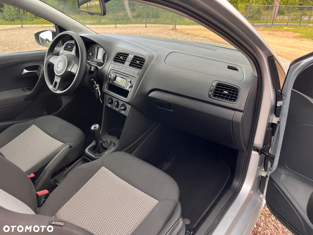 Volkswagen Polo 1.2 Comfortline - 19