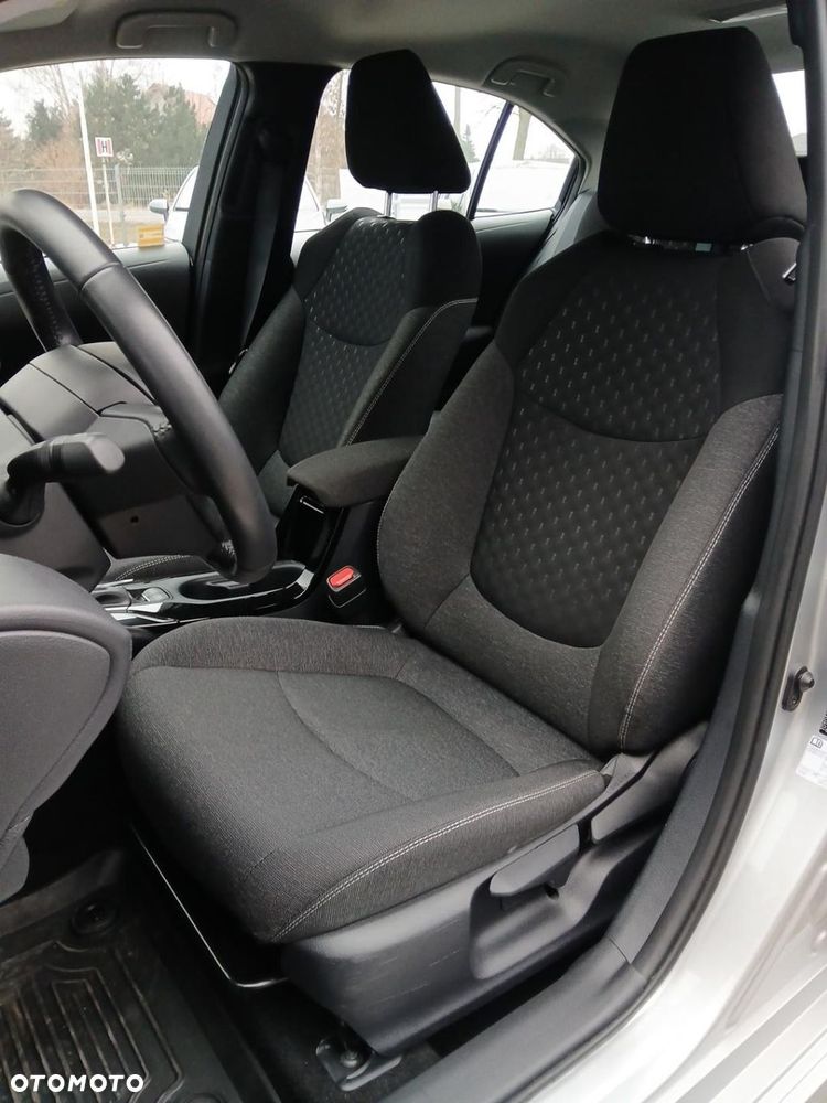 Toyota Corolla 1.8 Hybrid Comfort - 37