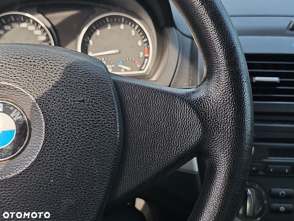 BMW X3 2.0i - 16