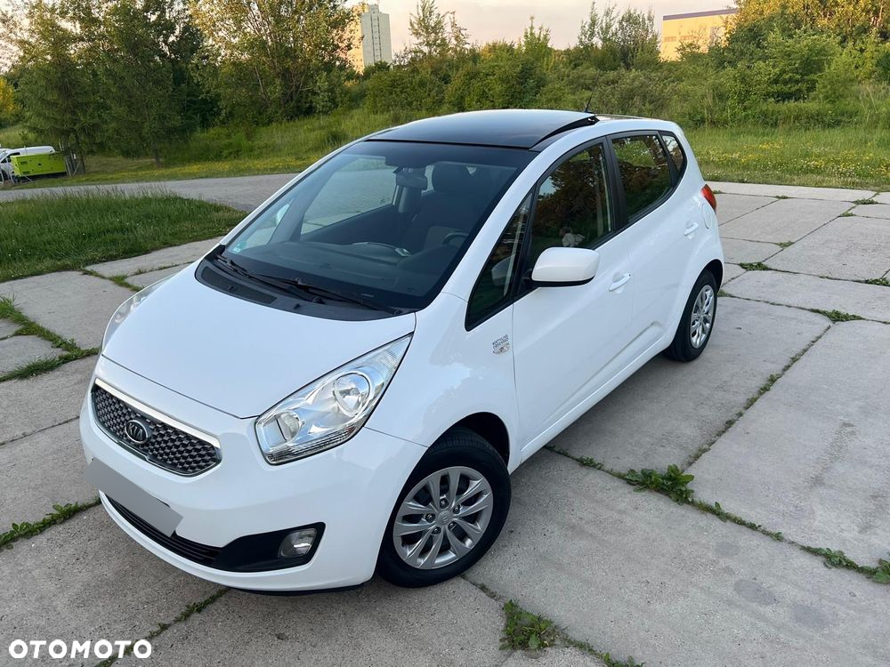 Kia Venga 1.4 CVVT Business Line - 24