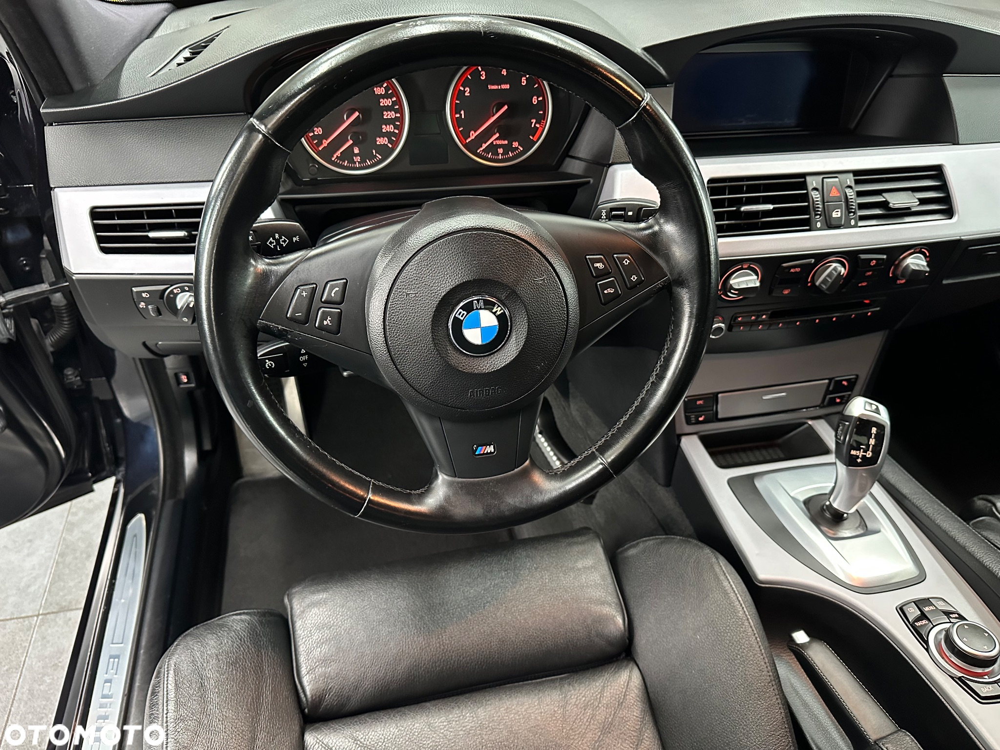 BMW Seria 5 - 18