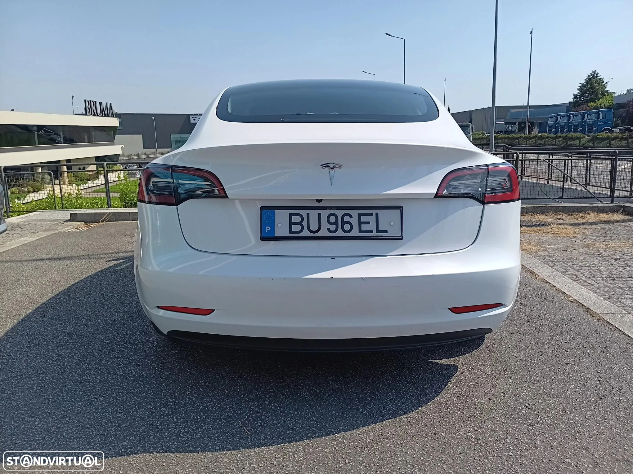 Tesla Model 3 Standard Range Plus RWD - 5