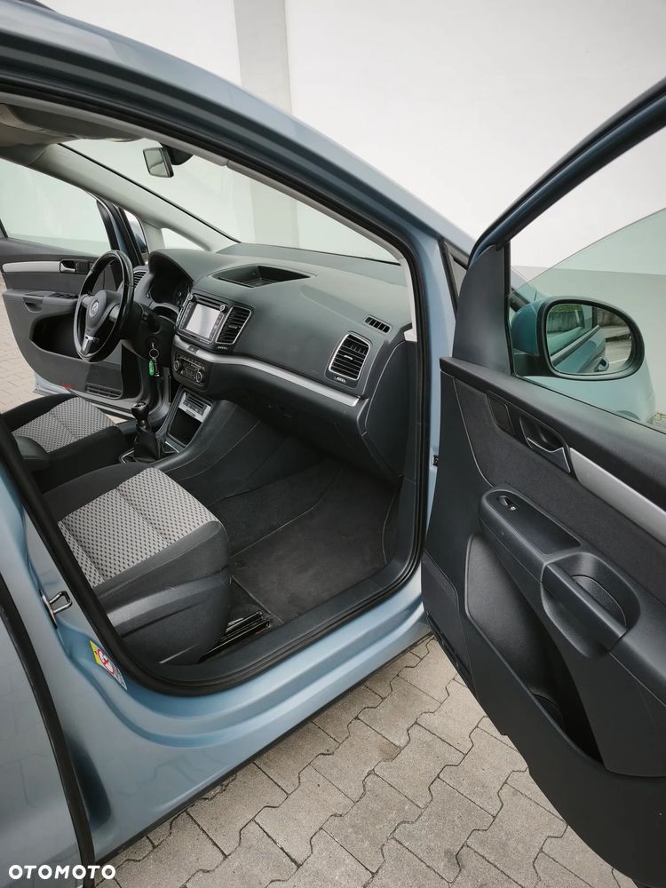 Volkswagen Sharan 2.0 TDI Trendline - 24