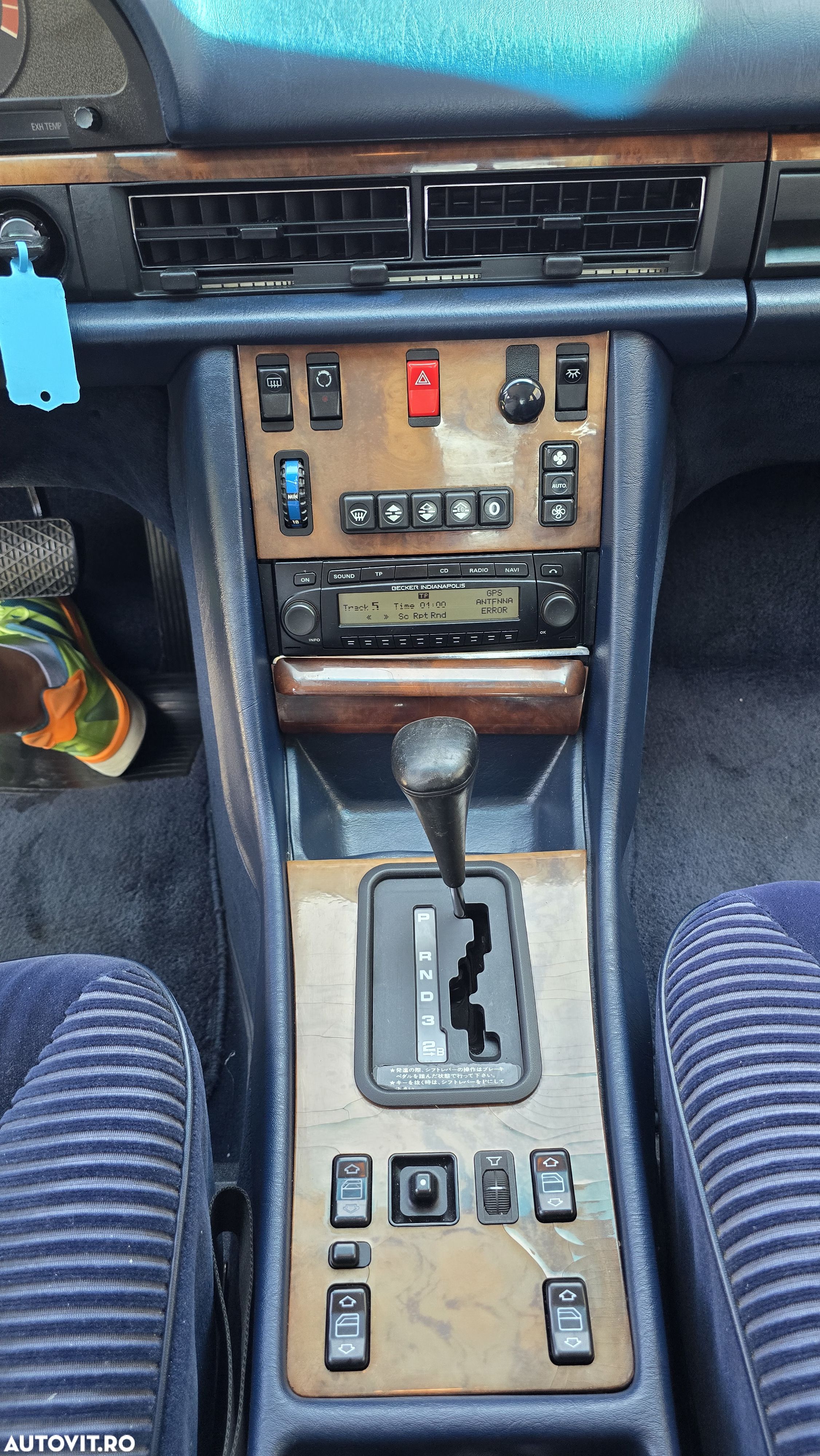 Mercedes-Benz W126 - 23