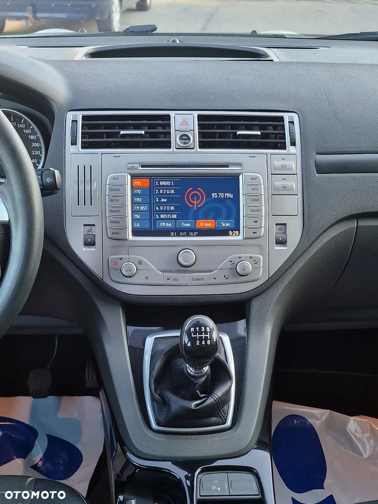 Ford Kuga 2.0 TDCi Titanium - 7