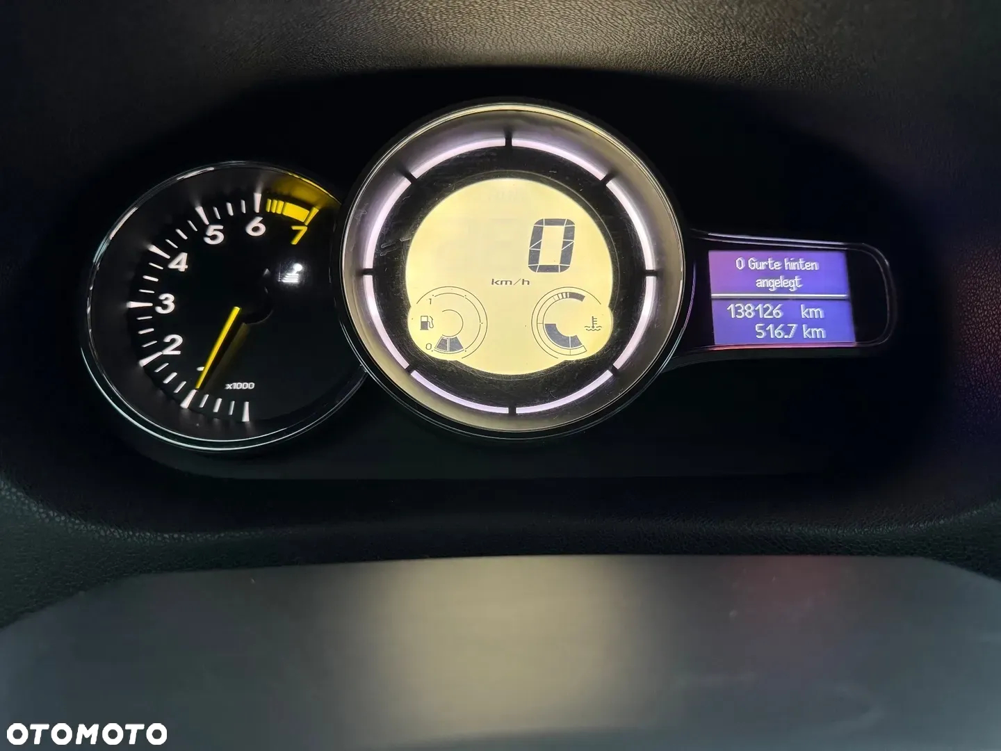 Renault Megane 1.6 16V 110 LIMITED - 24