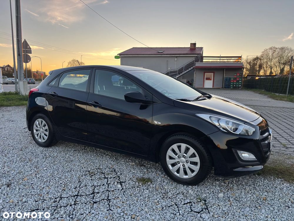 Hyundai i30 1.6 CRDi BlueDrive Comfort - 19