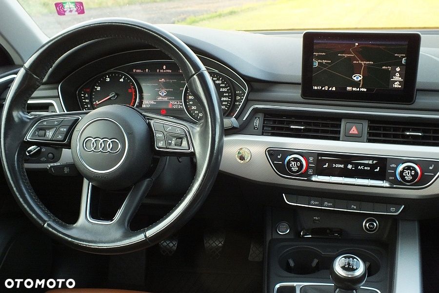 Audi A4 Limousine - 30