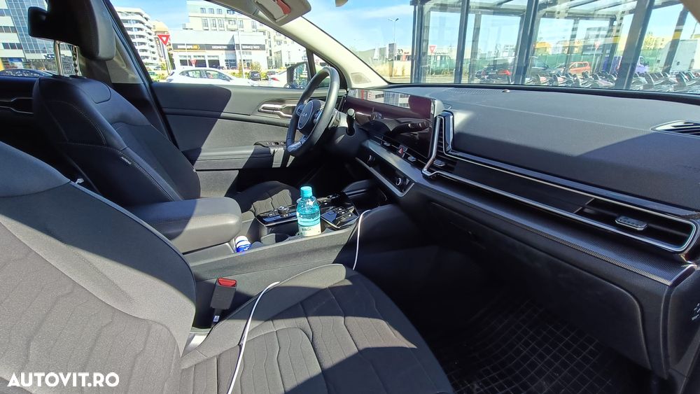 Kia Sportage 1.6 T-GDI 7DCT HP 4x2 MHEV Style - 4