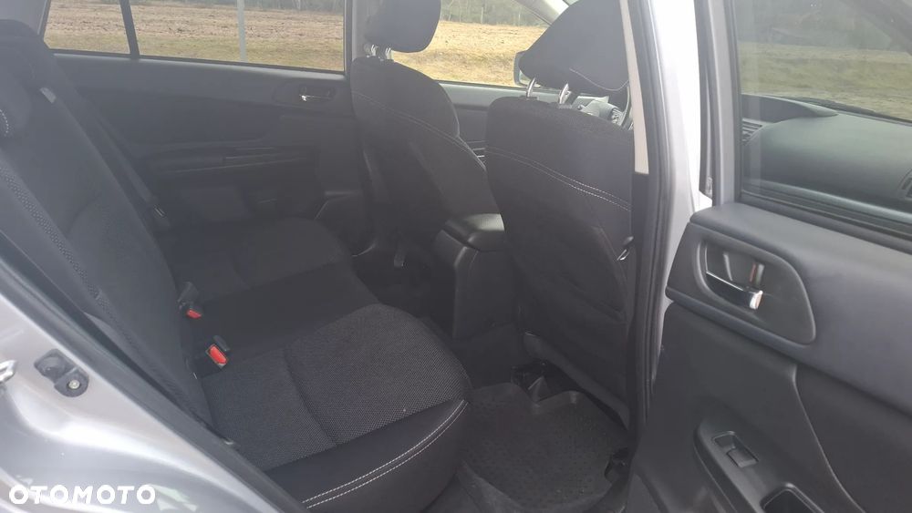 Subaru XV 2.0i Comfort CVT - 10