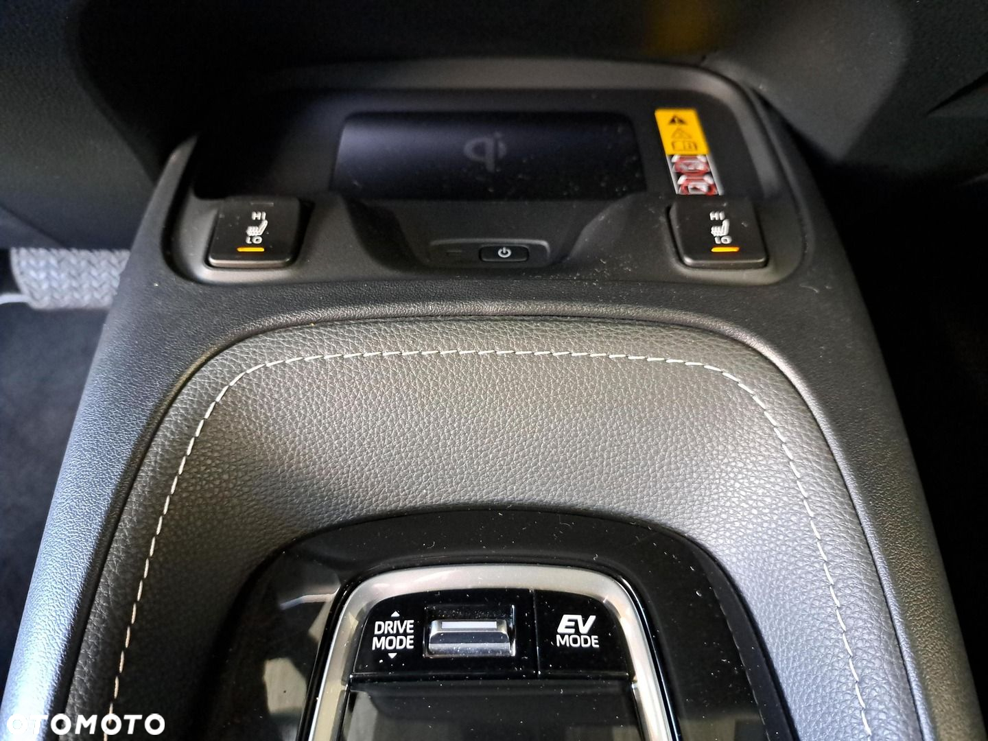 Toyota Corolla 1.8 Hybrid Style - 26