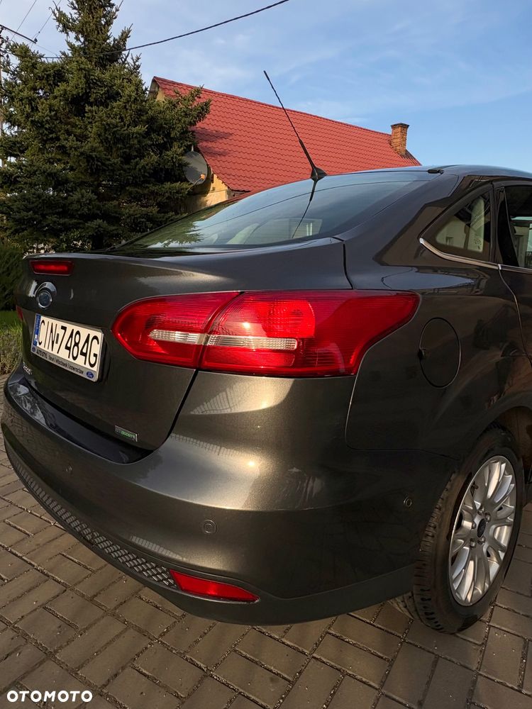 Ford Focus - 16
