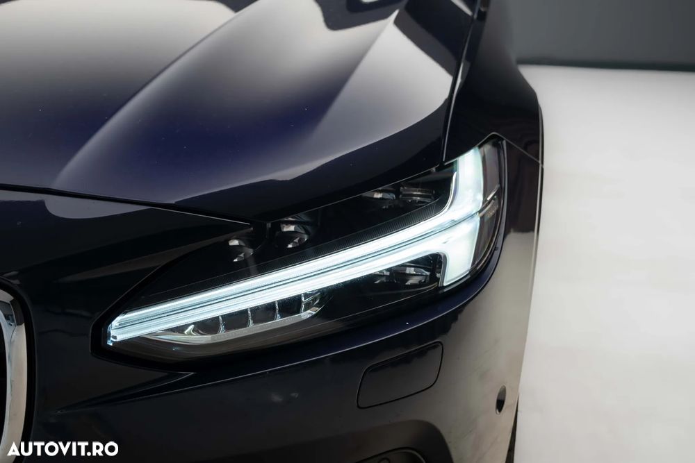 Volvo S90 D4 Inscription - 4