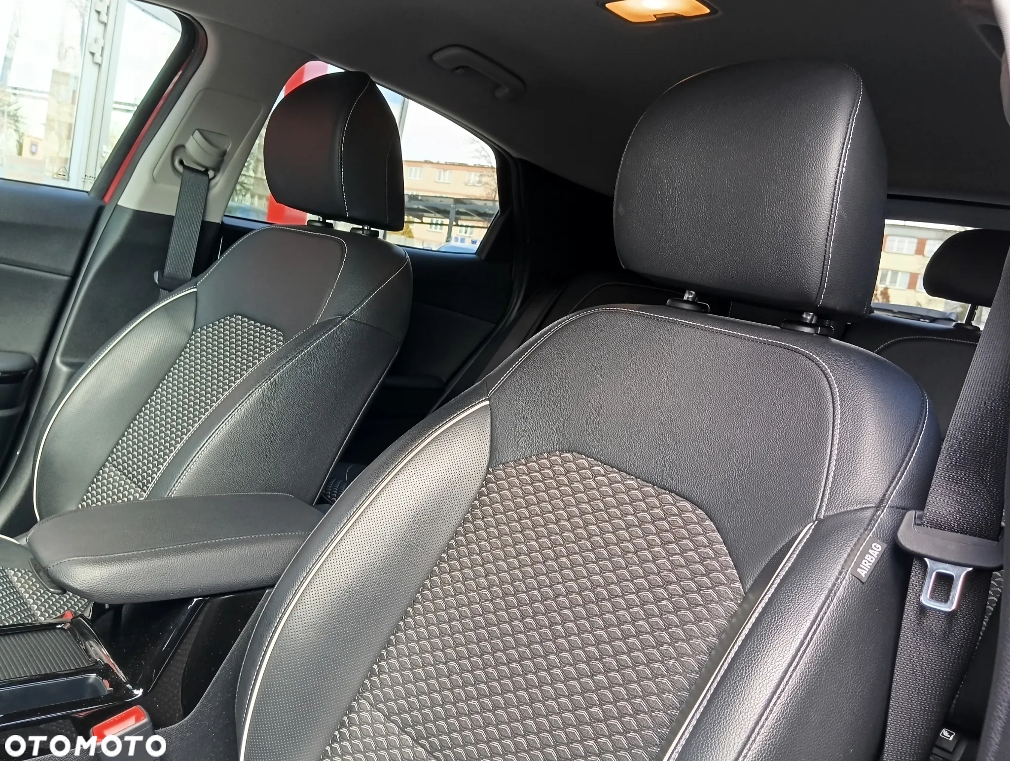 Kia XCeed 1.6 CRDi mHEV L Business Line DCT - 15