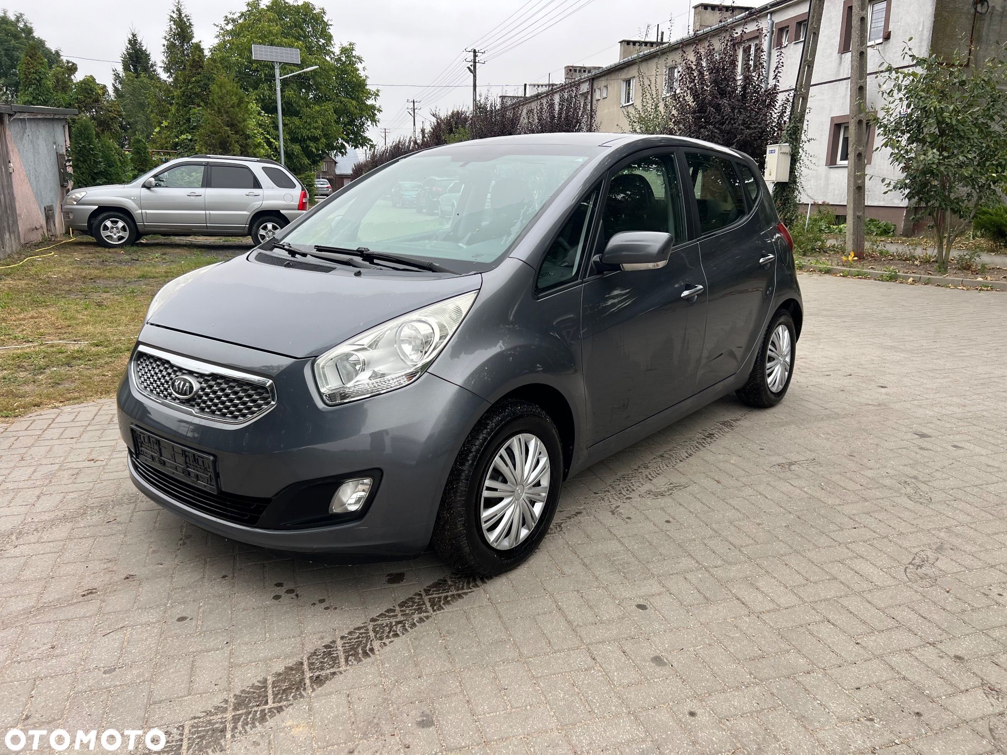 Kia Venga 1.4 CVVT Attract - 1
