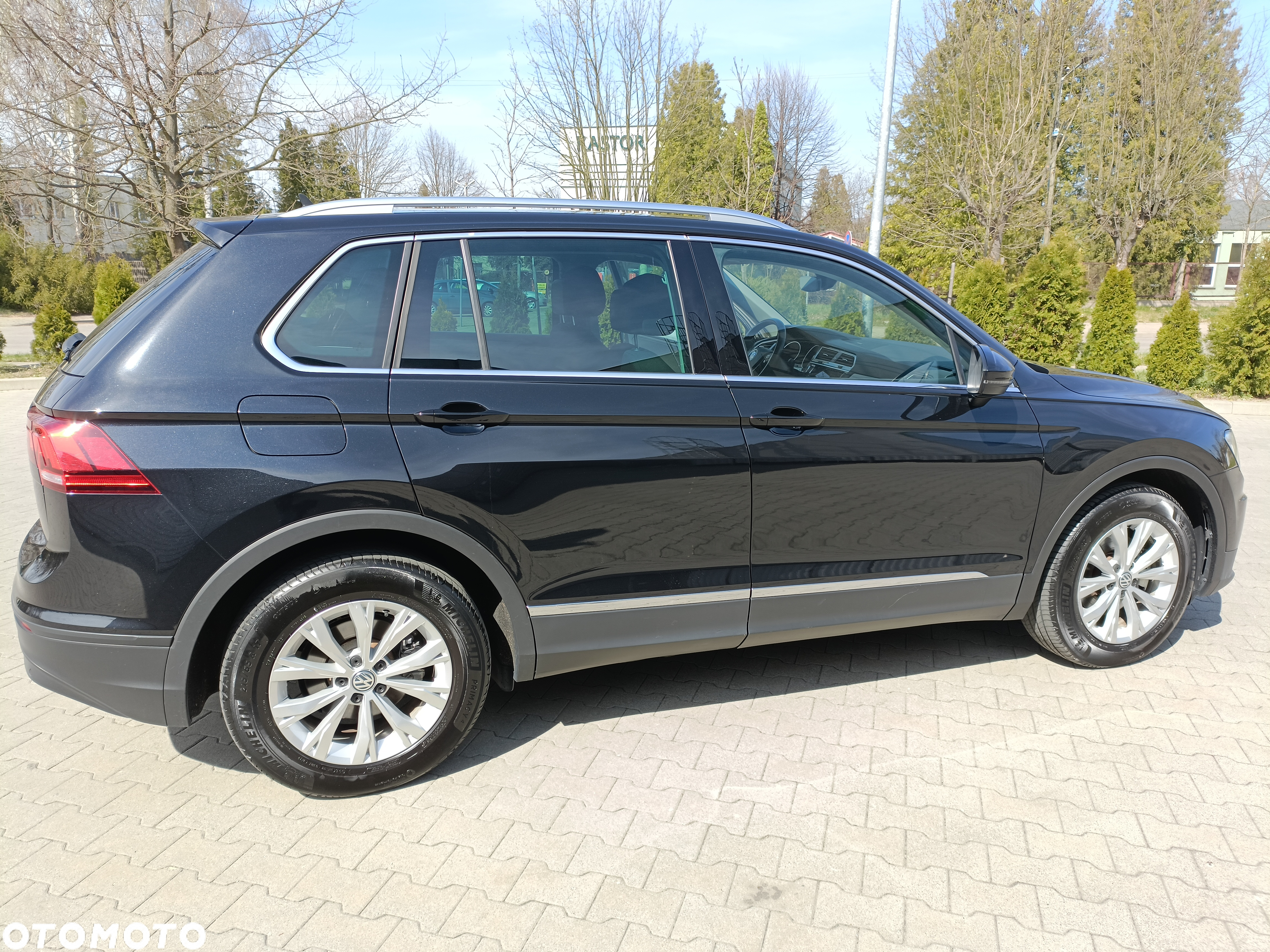 Volkswagen Tiguan 1.4 TSI (BlueMotion Technology) Comfortline - 4