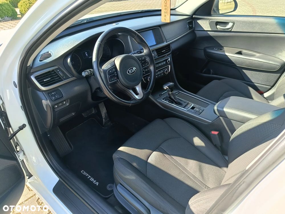 Kia Optima 1.7 CRDI DCT Business Supreme - 9