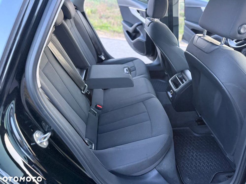Audi A4 Avant 2.0 TDI DPF Ambition - 23