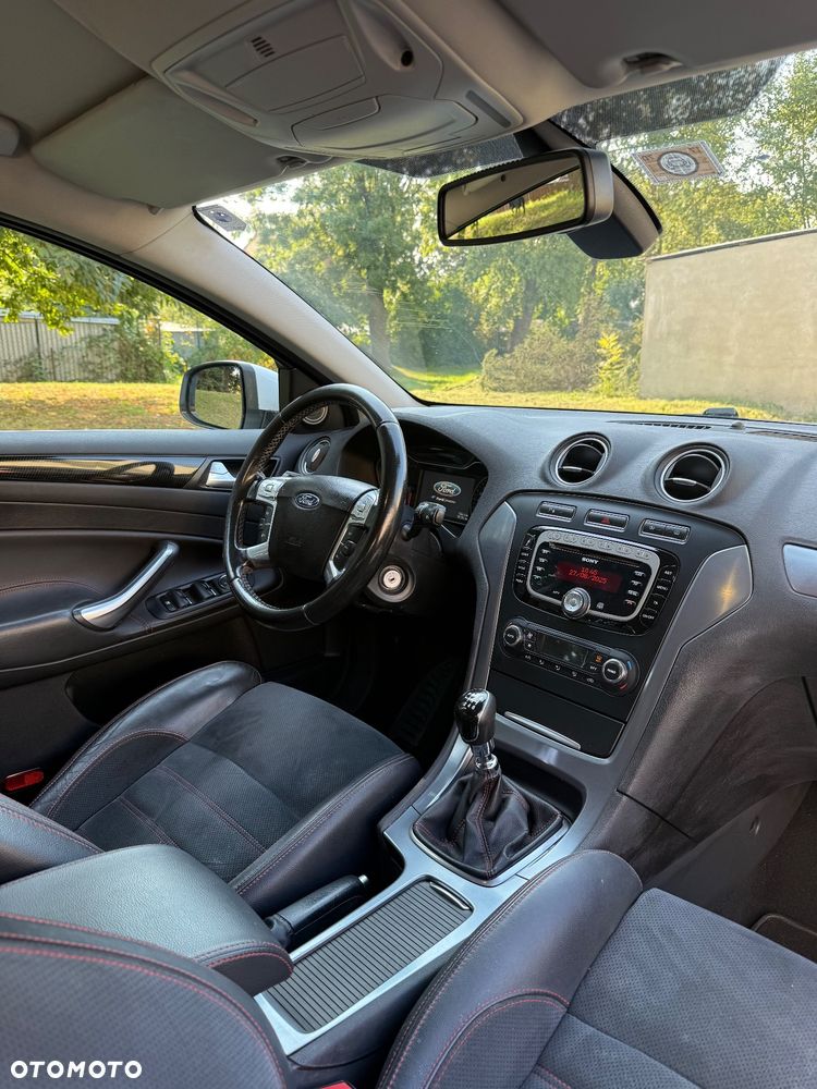 Ford Mondeo 2.0 TDCI Titanium - 12