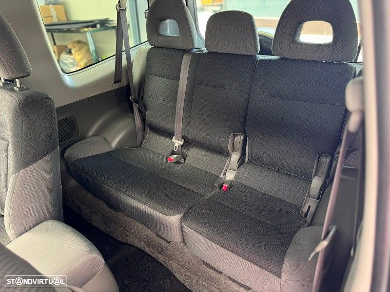 Mitsubishi Pajero 3.2 DI-D GLS - 33