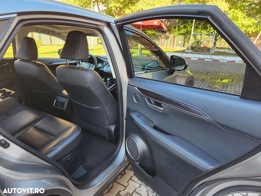 Lexus Seria NX 300 AWD Luxury - 13